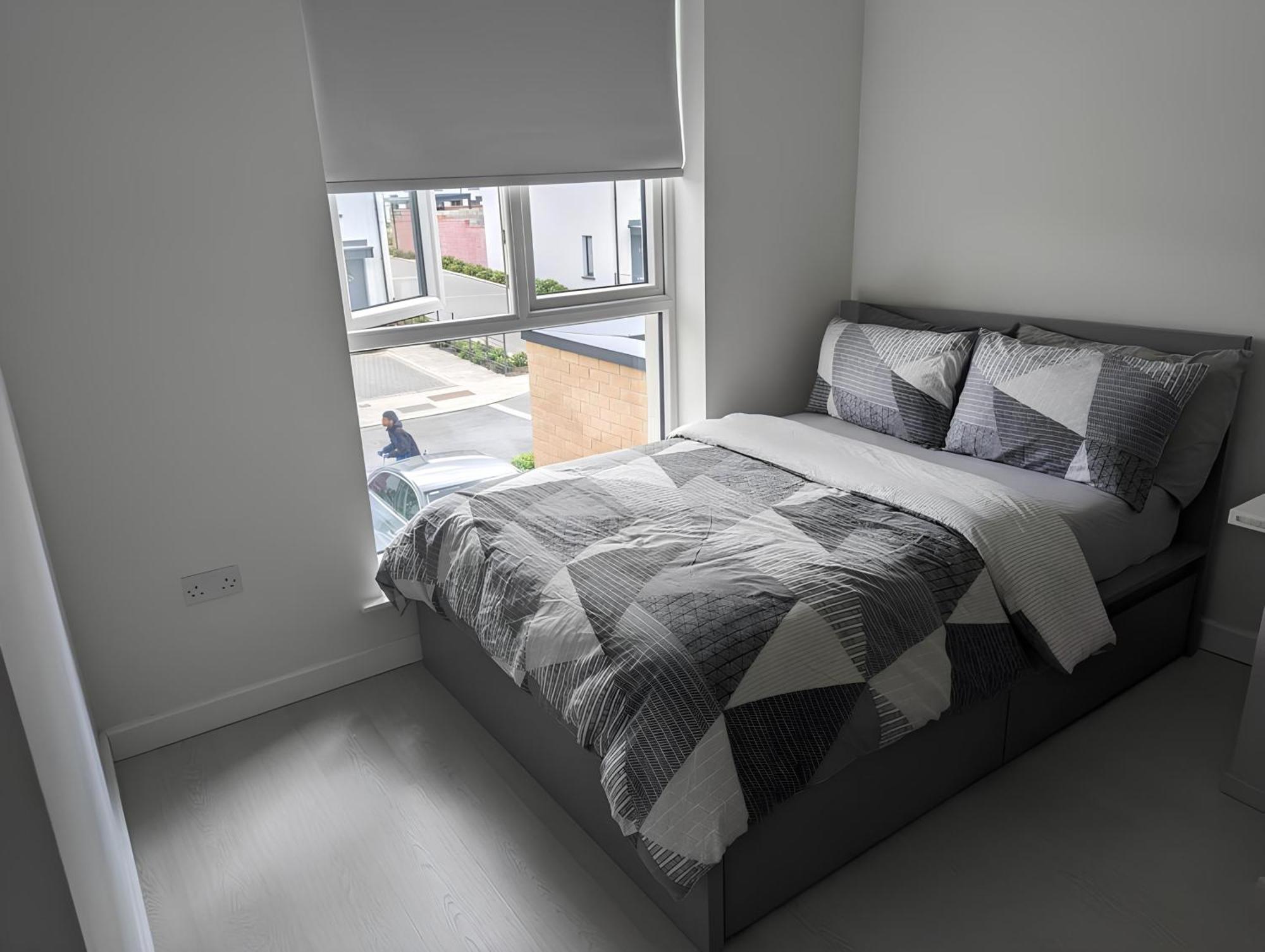 New House, Private Rooms In A Peaceful Neighborhood Dublin Eksteriør billede
