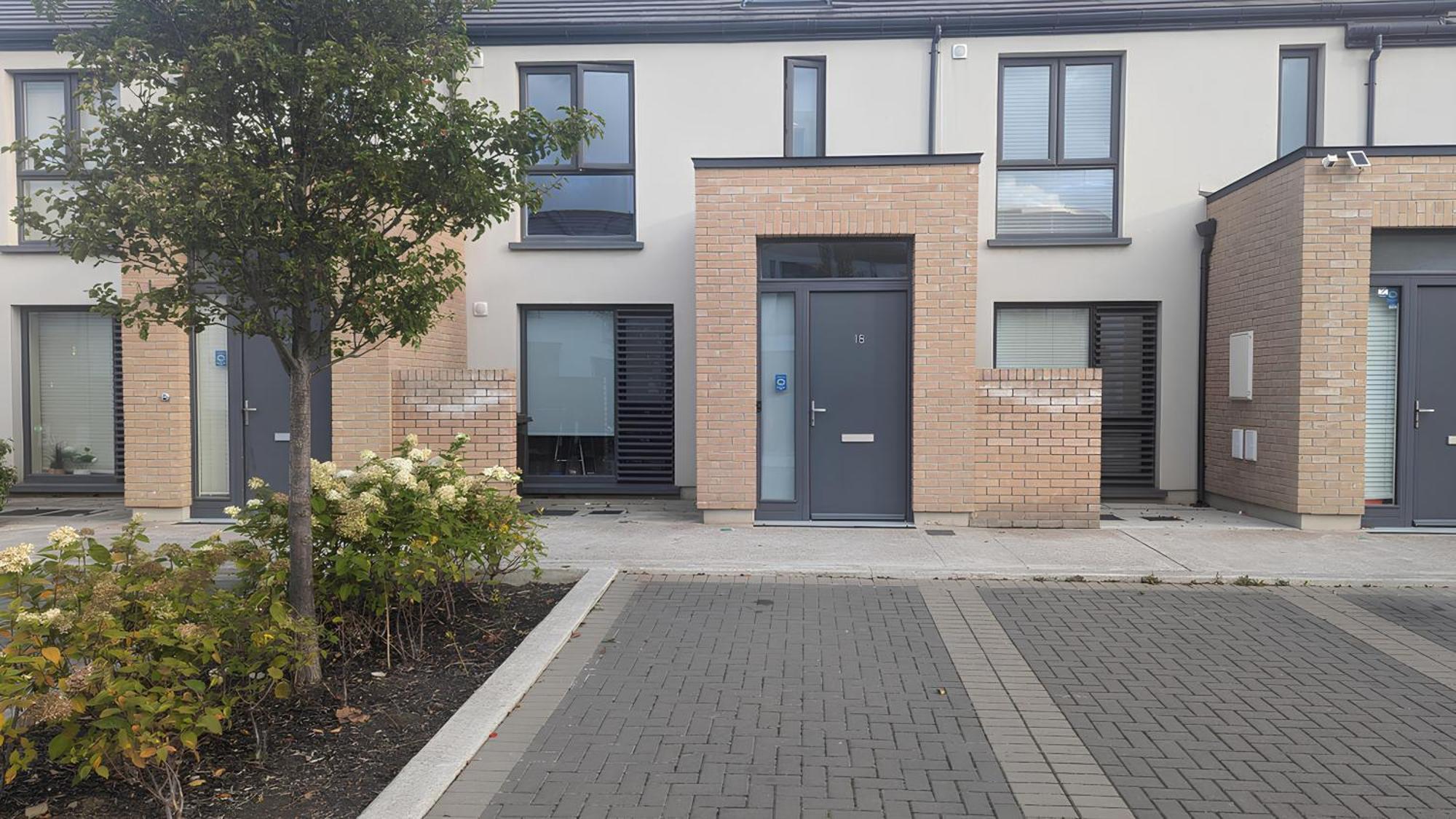 New House, Private Rooms In A Peaceful Neighborhood Dublin Eksteriør billede